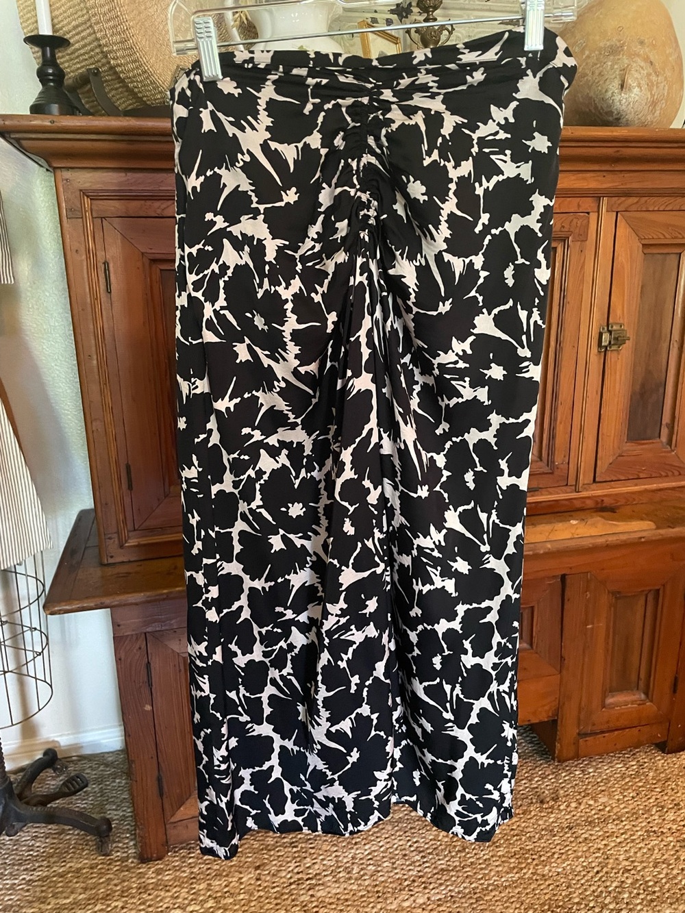 Gap Rayon Hi-Lo slip skirt